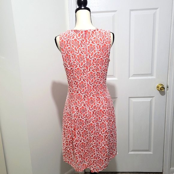 Eva Mendes Embroidered Floral Lace Dress - Picture 3 of 5